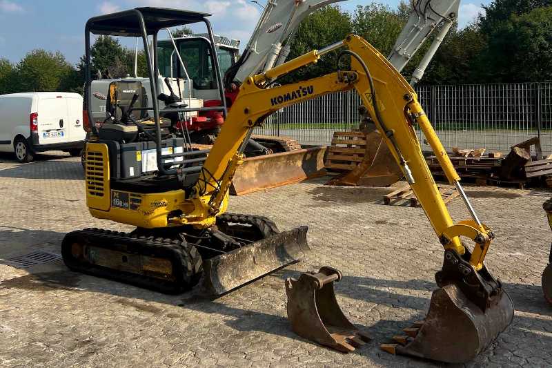OmecoHub - Immagine KOMATSU PC16R-3HS